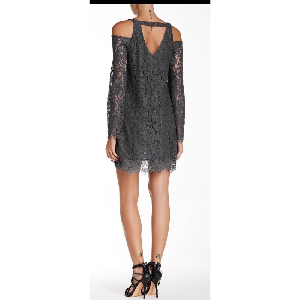 Chaser Lace Cold Shoulder Dress Womens Large Grey‎ Excellent Floral Bell Sleeve
